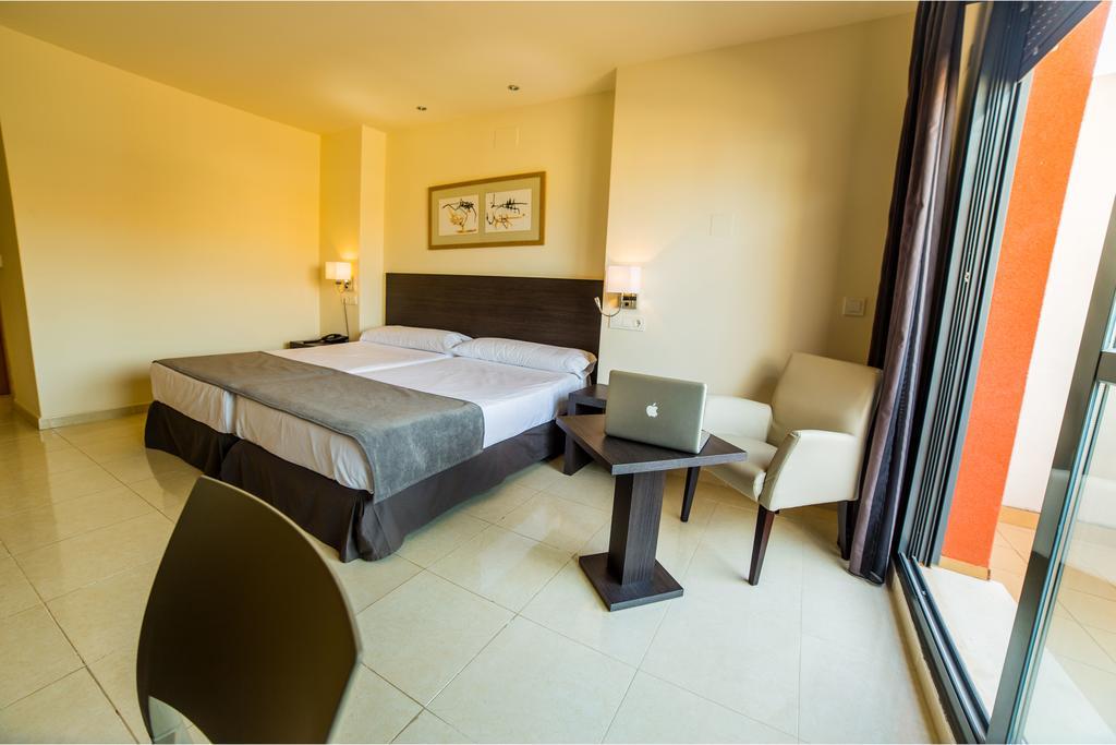 Hotel Adaria Вера Экстерьер фото